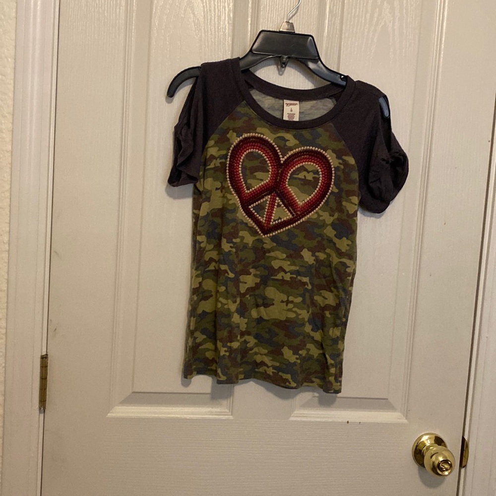 Army print with pink heart